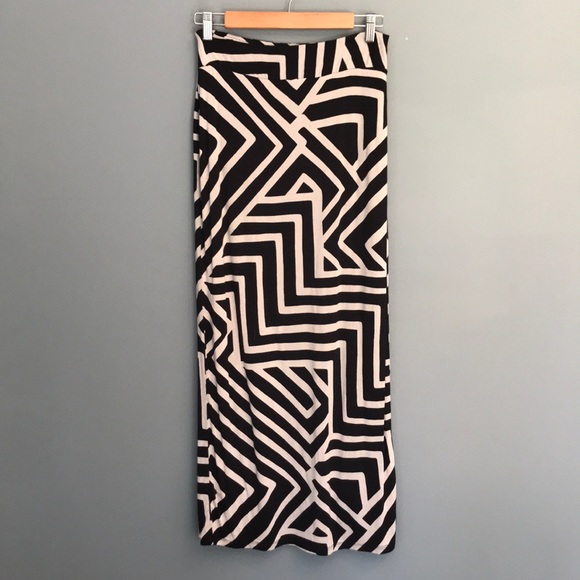 Anthropologie Dresses & Skirts - Anthropologie Maeve Maxi Skirt Size Small
